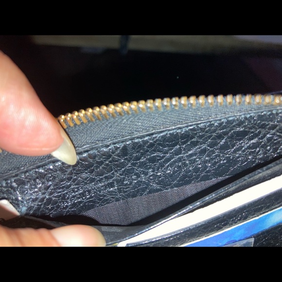 Authentic balenciaga wallet - Picture 5 of 5